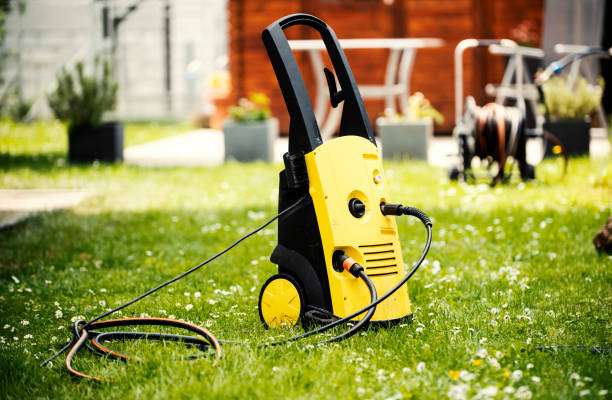 Best Gas Station Cleaning  in Holtsville, NY